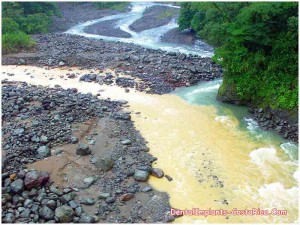 deux-river-costa-rica